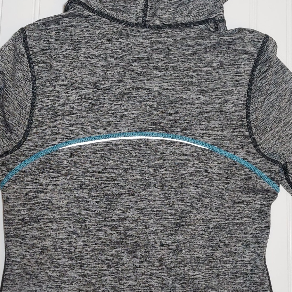 Z by Zella gray hoodie with quarter zipper sz XS - Picture 7 of 11